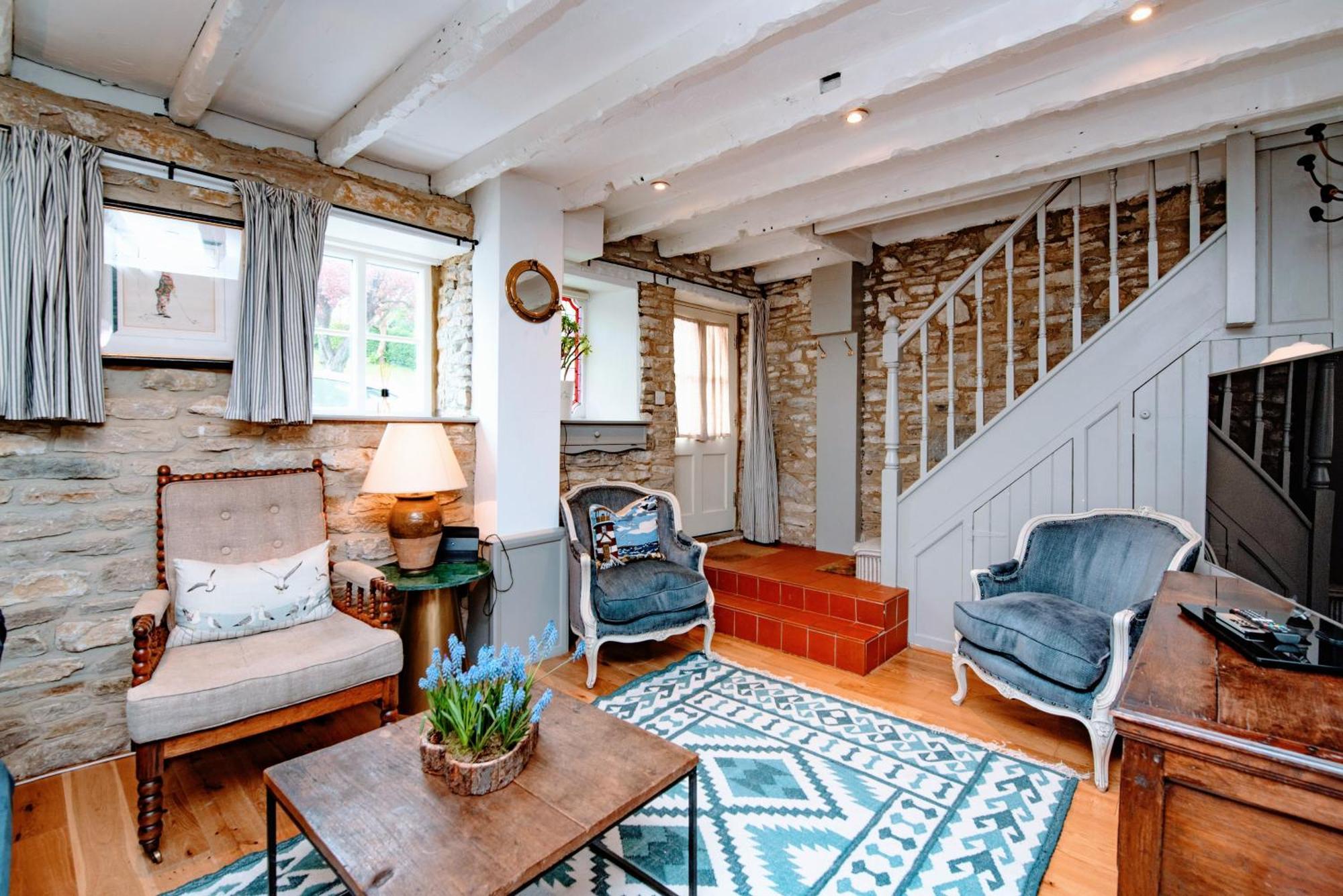 Cosy Little Hyde Cottage, 斯沃尼奇 外观 照片